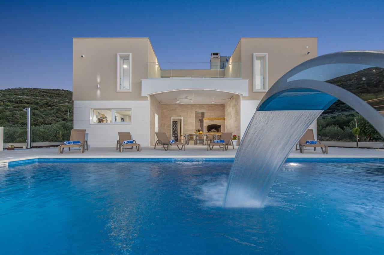 Villa Hileja Marina Exterior photo