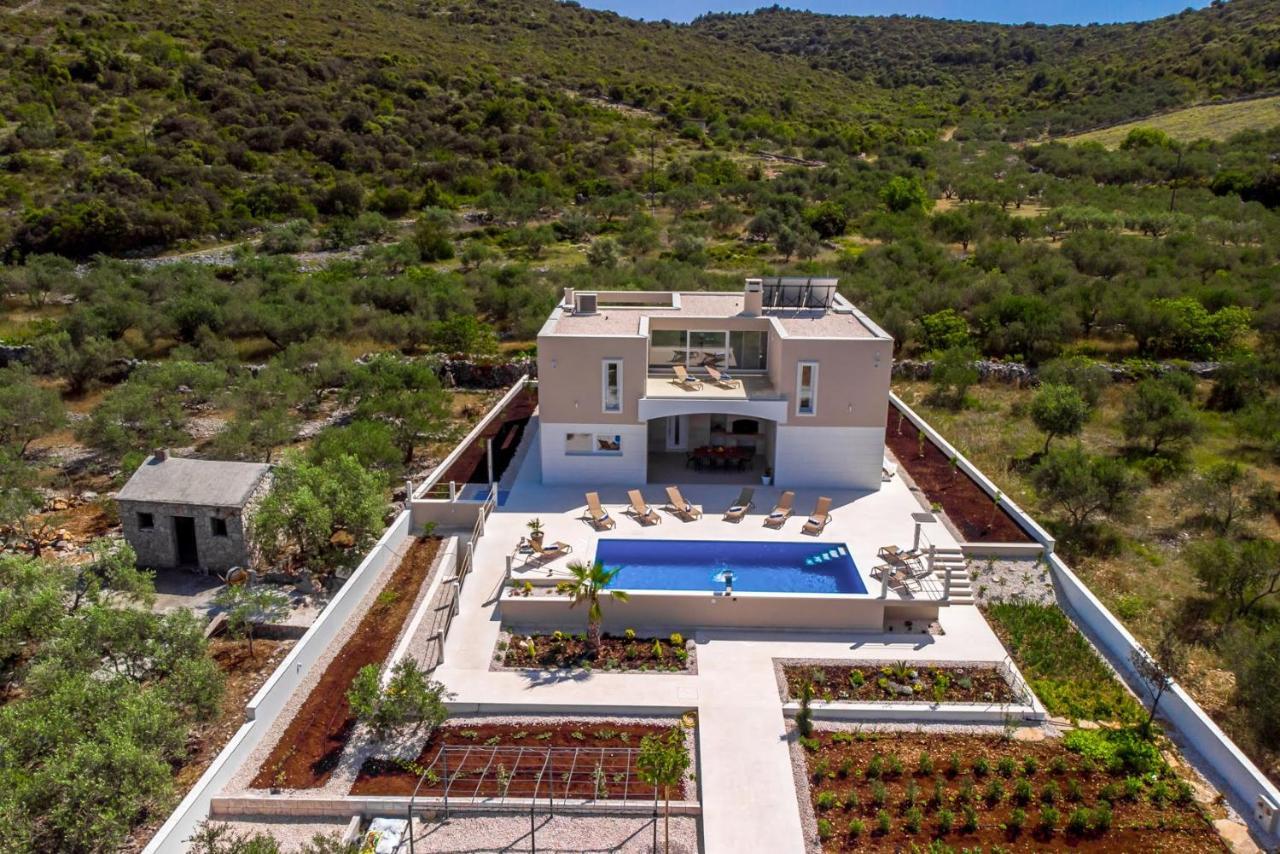 Villa Hileja Marina Exterior photo